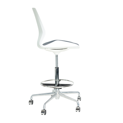 integration of injection molding PP,molded foam seat view 2